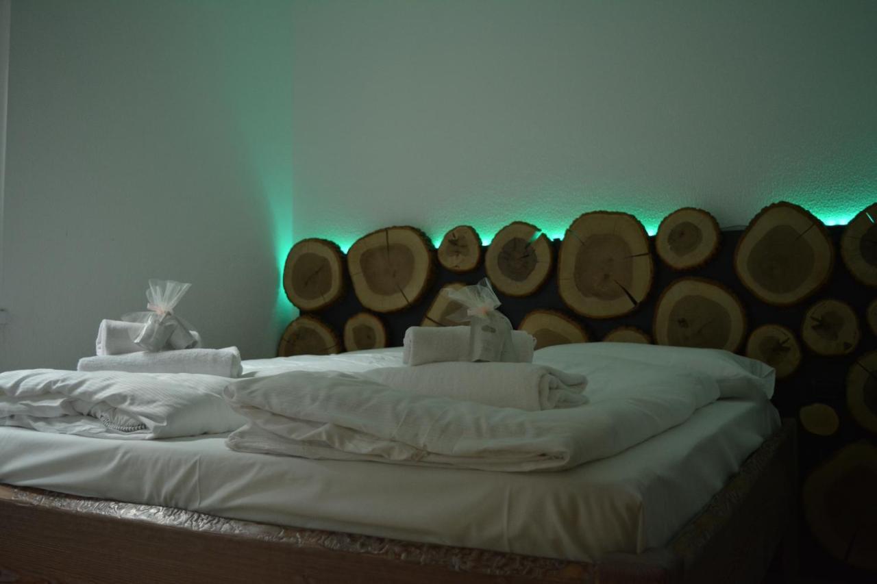 Alpieve Albergo Pieve Pieve Di Ledro Extérieur photo